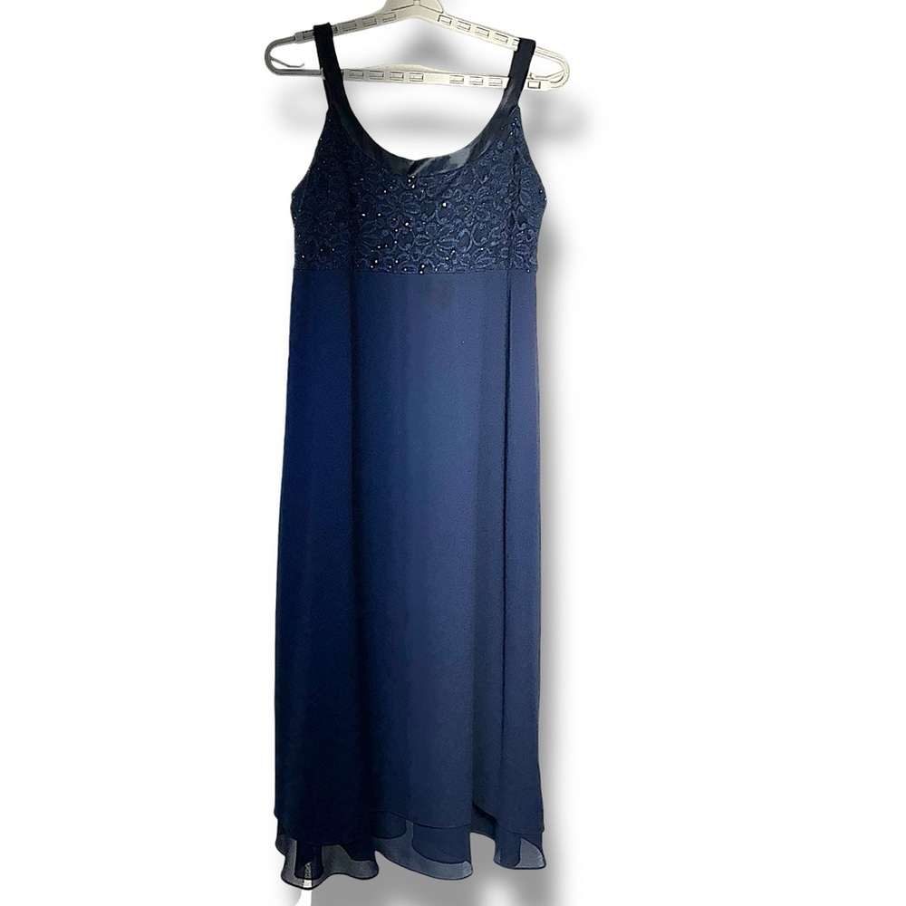 R&M Collection Gown sleeveless empire waist sequin lace bodice Navy Blue SZ 18